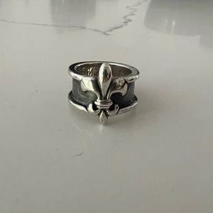 Mignon Faget fleur de lis ring